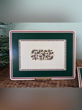 Set of 4 Spode Christmas Rose Coarkboard Placemats